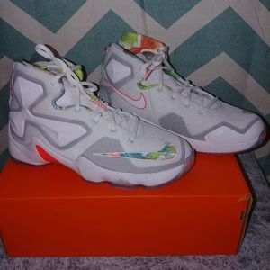 NWOT Labron James Nike "Easter" hightops
